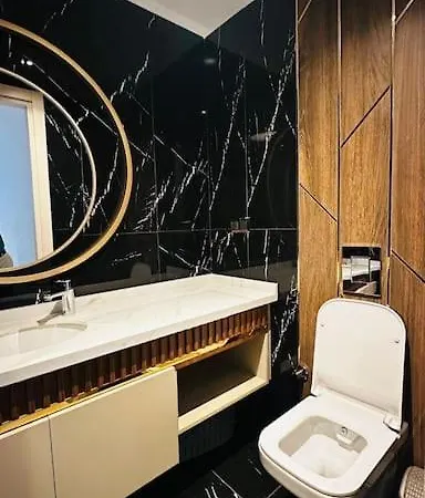 The Legend Apartment *
